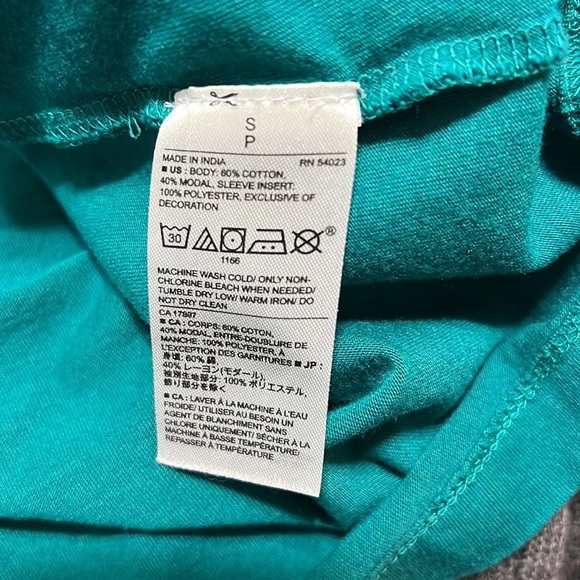 Banana Republic Small Short Sleeve Top - Picture 6 of 6